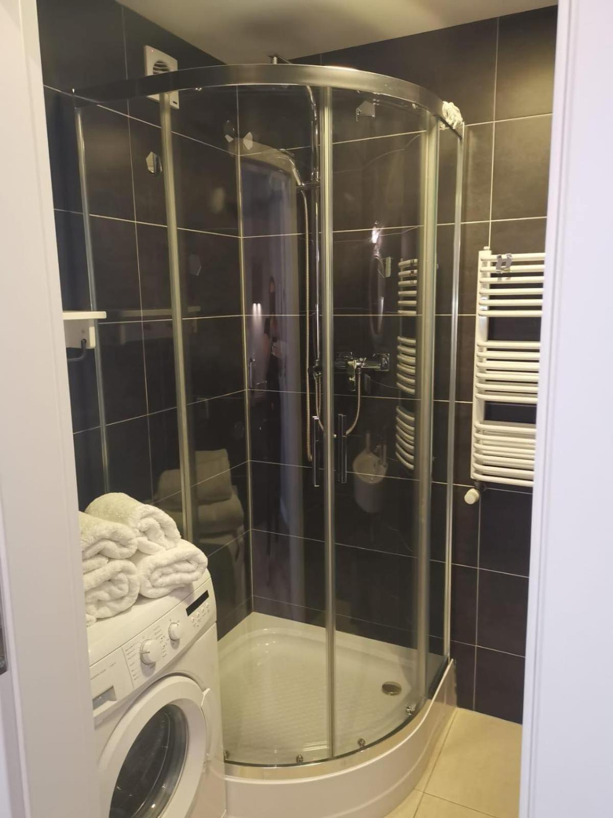 Apartamenty Apartlux بوزنان الغرفة الصورة